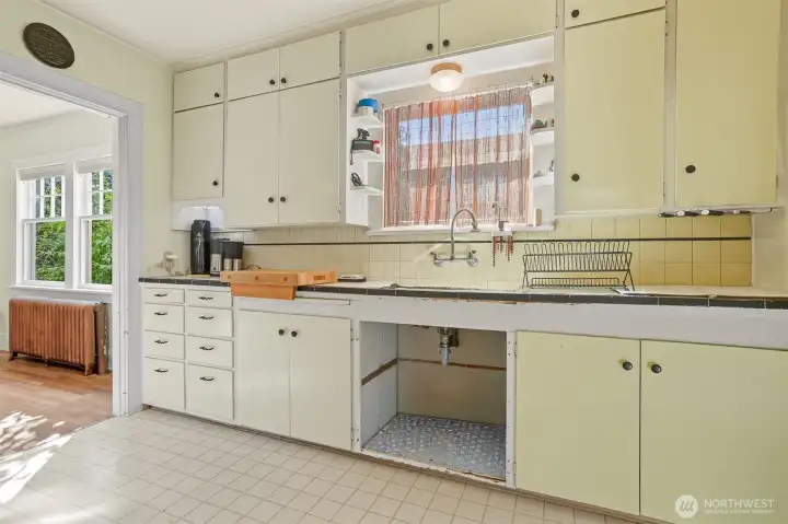 Kitchen of 130