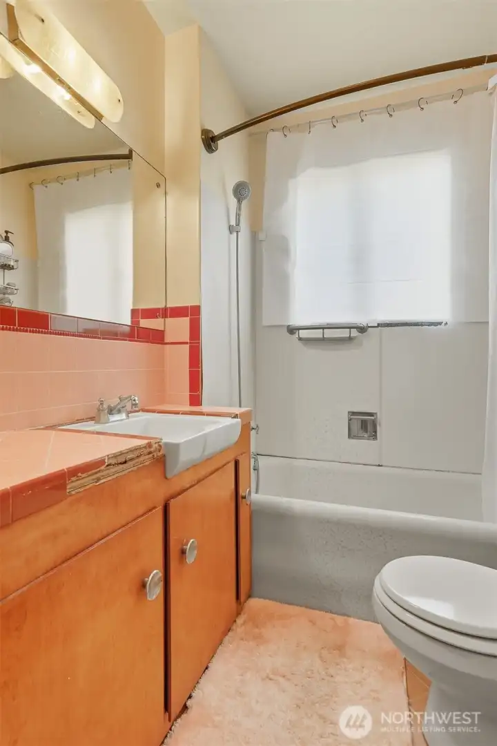 Full bath - 130