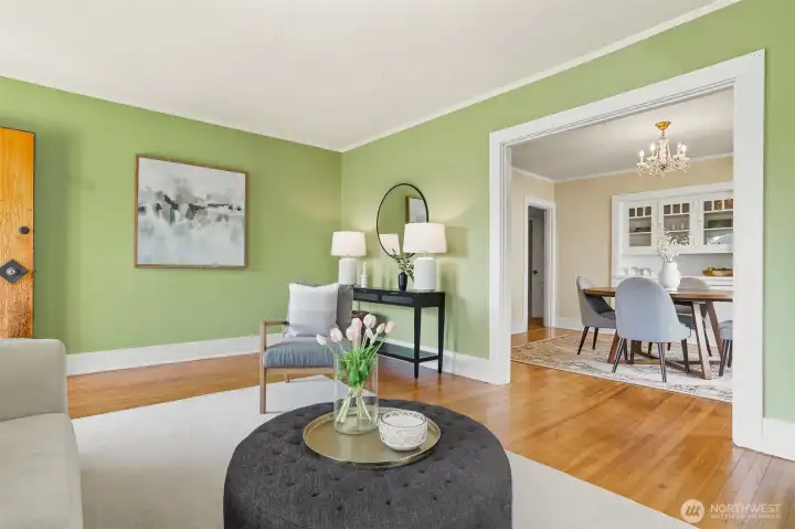 Living room of 132
