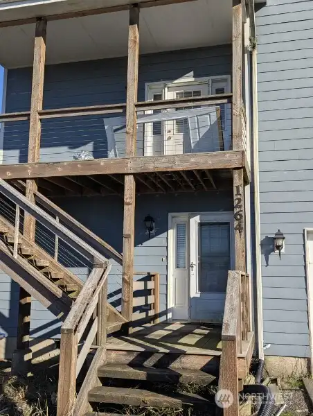 Deck needs repair - joist hangers are rusted