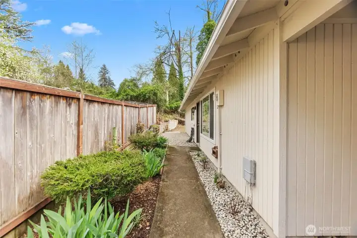 The entrance to unit 1072.