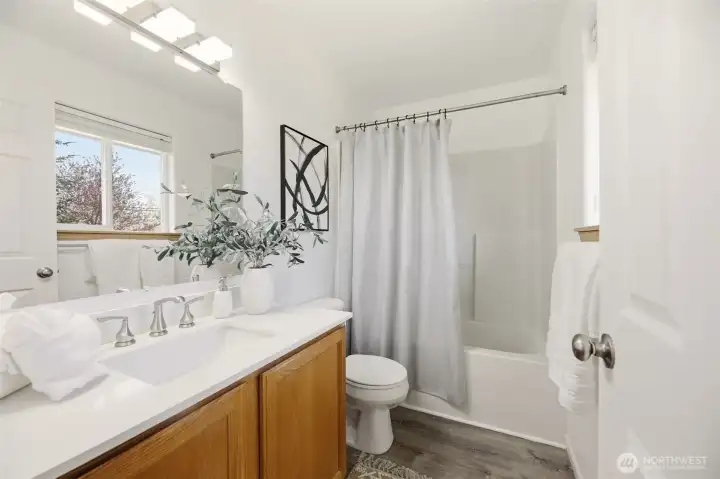 Primary bedroom ensuite