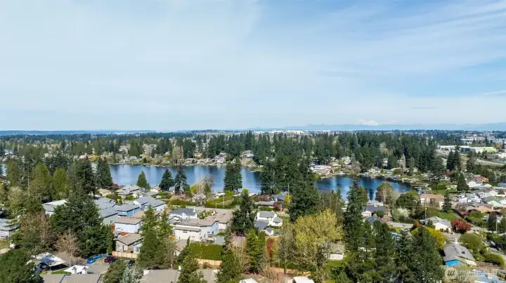 Home is located in Lake Serene Ridge community just north of beautiful Lake Serene!