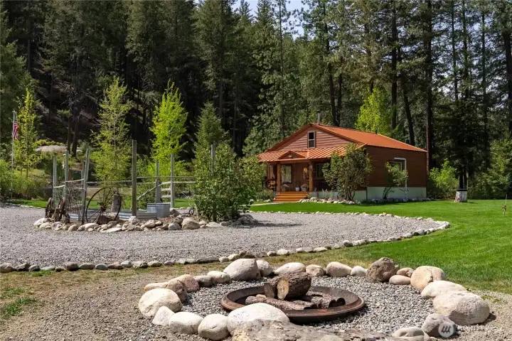 Well maintained and landscaped grounds to enjoy the outdoors.