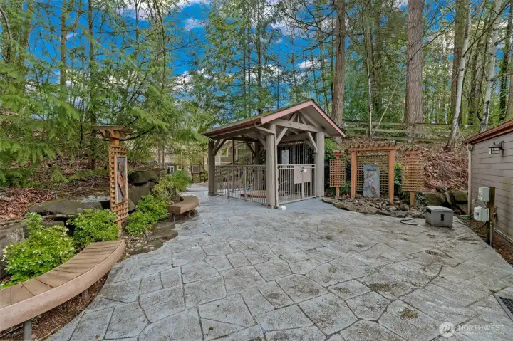 Hiking without leaving the community.