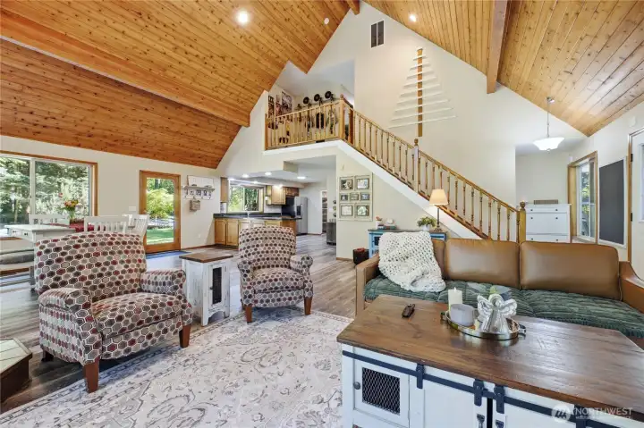 Open Concept, Vaulted Cedar Ceilings