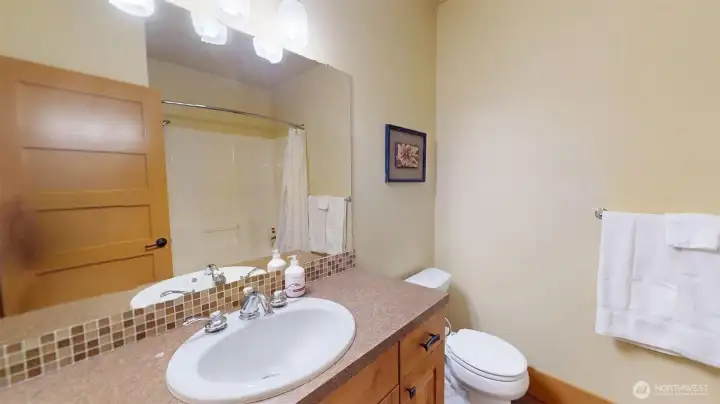 Lower Primary Bath