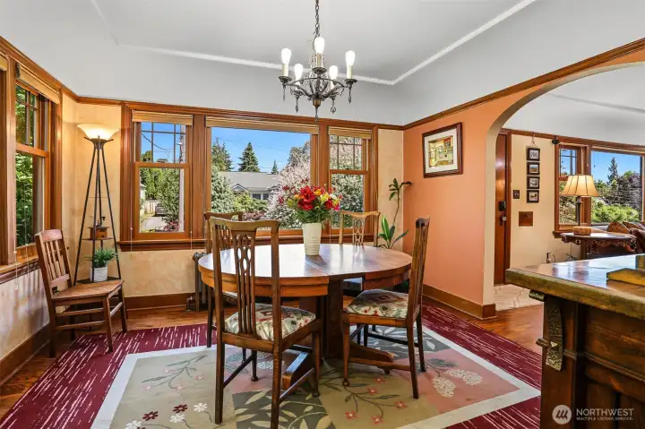 Looking at the Dining Room from the kitchen doorway. Looking at the Dining Room from the kitchen doorway.