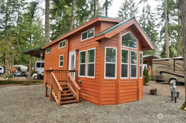 10 MAPLE NEW CABIN WITH LOFT!   PLENTY OF ROOM TO ADD SHED AND DECKING