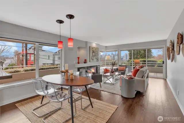 Look at this great room filled with natural light!