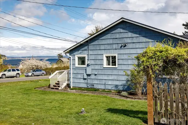 Stunning Penn Cove and Mt. Baker views!
