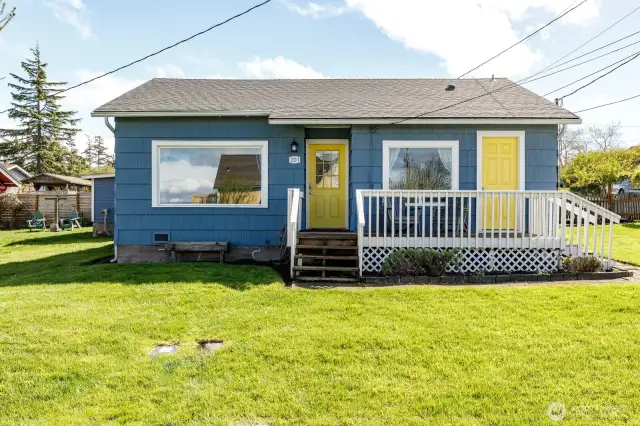 Welcome home to your island dream!