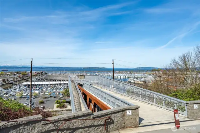 The Grand Avenue Park Bridge transforms the Everett waterfront—creating a seamless link between historic Grand Avenue Park and the growing waterfront district, while blending urban design with stunning views of the marina and Puget Sound.