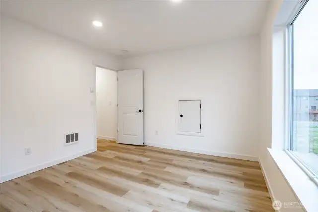 Photos shown are of a similar floor plan previously built in a different neighborhood (The Ridge in Blaine). Finishes and features may vary. Some items pictured reflect buyer-selected upgrades which are not included in the base price and may be added at an additional cost.