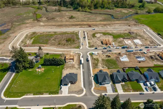 Welcome to Big Rock. A community designed with flexibility and surrounded by nature.