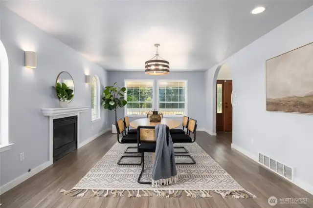 Dining room, with updated laminate wood floors