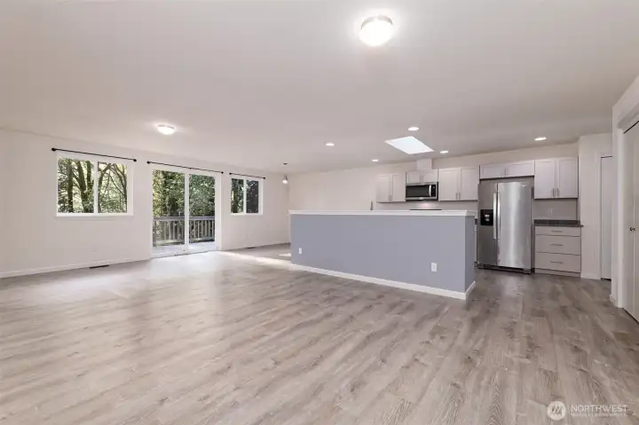 Beautiful LPV floors throughout the great room.