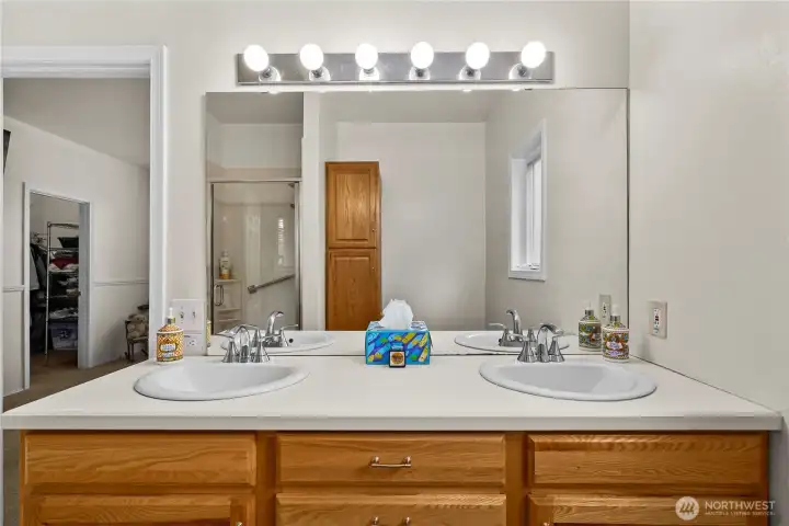 Updated primary bath.