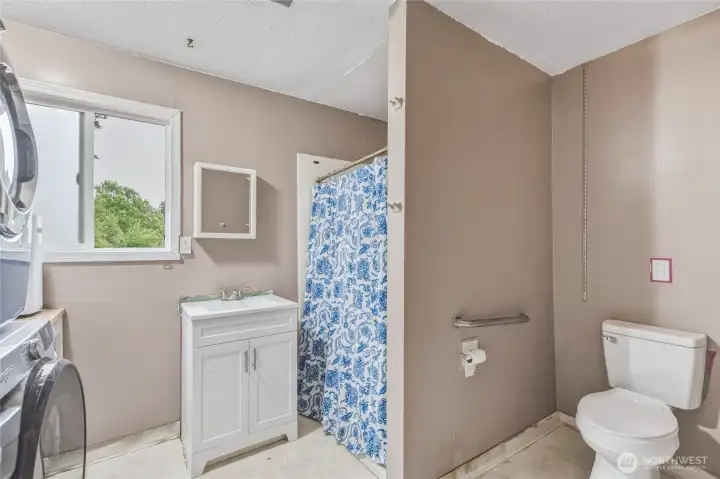 3/4 bath with laundry 3/4 bath with laundry