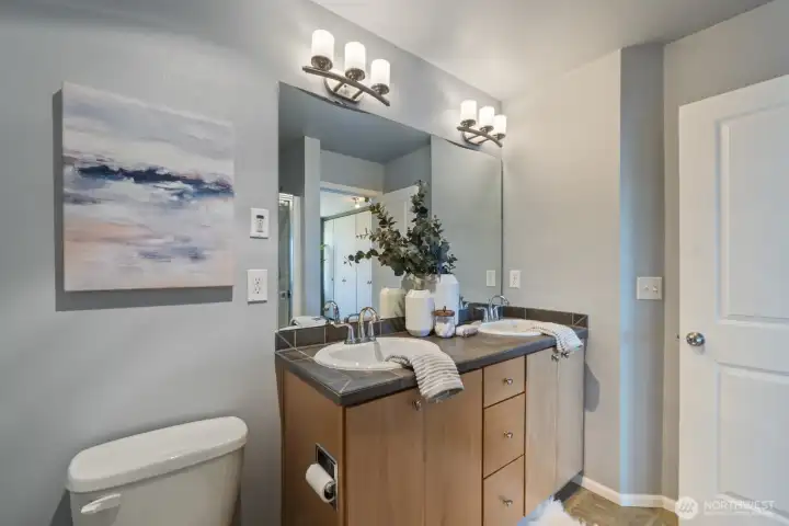 Dual Sinks in Primary Bathroom