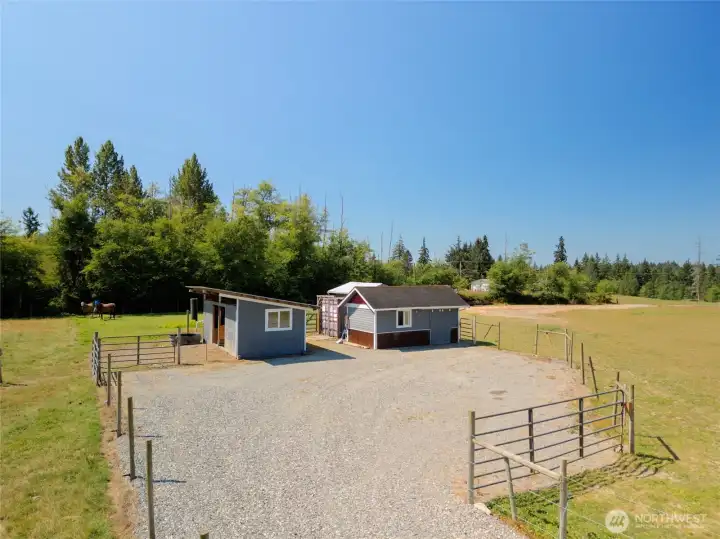Multiple outbuildings on property include two stall stable, pump house and storage shed, chicken coop and more! 200 amp service to pump house, 400 amp service to main house and shop. Multiple outbuildings on property include two stall stable, pump house and storage shed, chicken coop and more! 200 amp service to pump house, 400 amp service to main house and shop.