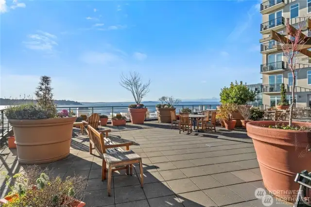 Soak up warm sunshine and panoramic views from this incredible space!