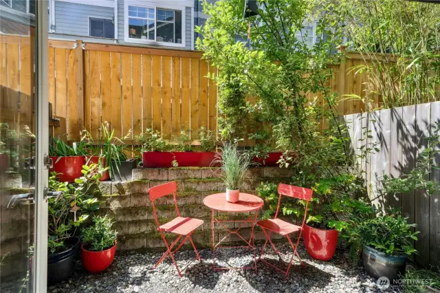 Private Courtyard fenced in- perfect for your own outside oasis!