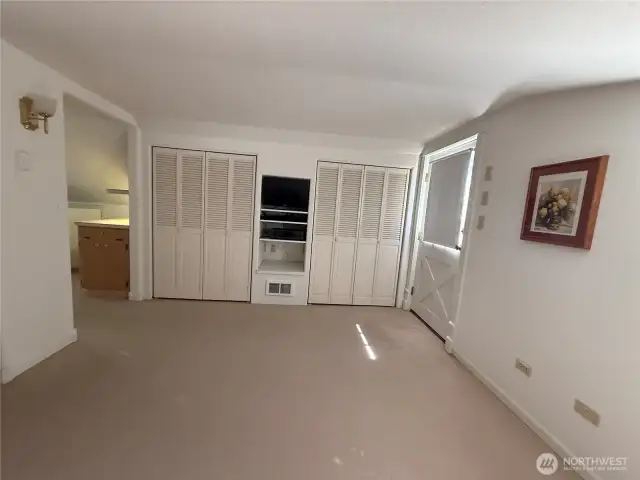 Upstairs bedroom