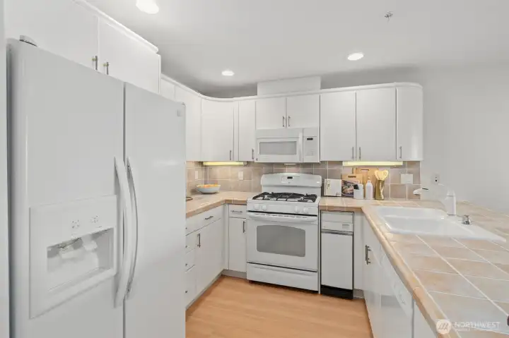 All appliances included.