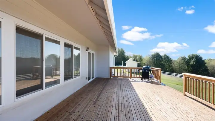 Huge, brand new back deck perfect for entertaining or just watching the sunset.