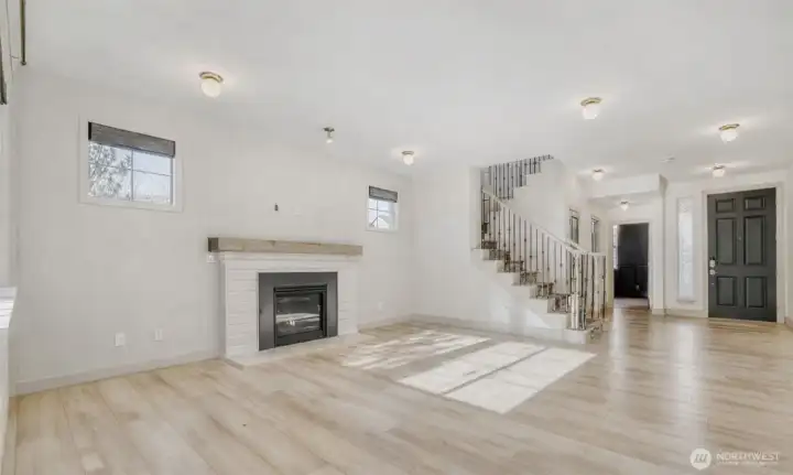 Photos represent neutral colors that can be changed to at buyers request / depending on the offer