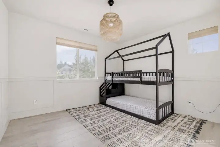 Photos represent neutral colors that can be changed to at buyers request / depending on the offer