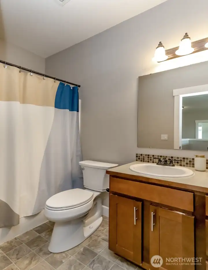 full bathroom upstairs