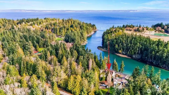 Waterfront living in Port Ludlow off of Mats Mats Bay.