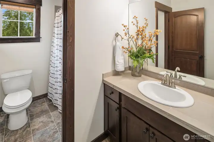 Full Bath on Upper Floor