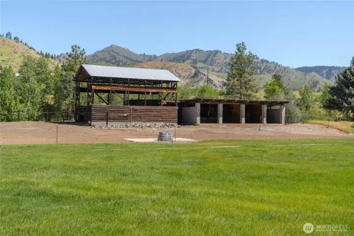 Barn with run-in shelters, hay storage & manger area