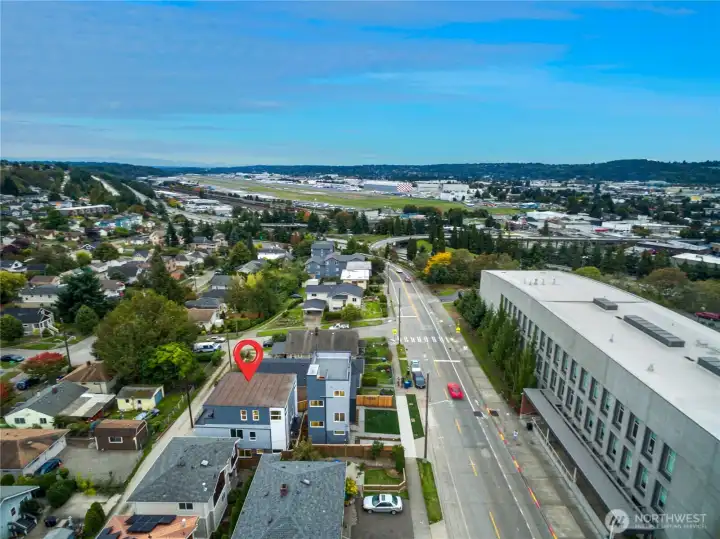 Short drive to both north and south bound I5. Great location for commuting. Short drive to both north and south bound I5. Great location for commuting.