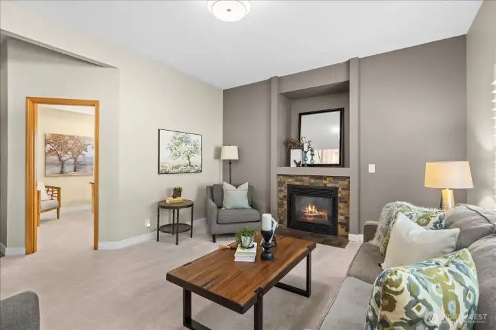 Enjoy the family room with cozy gas fireplace. Enjoy the family room with cozy gas fireplace.