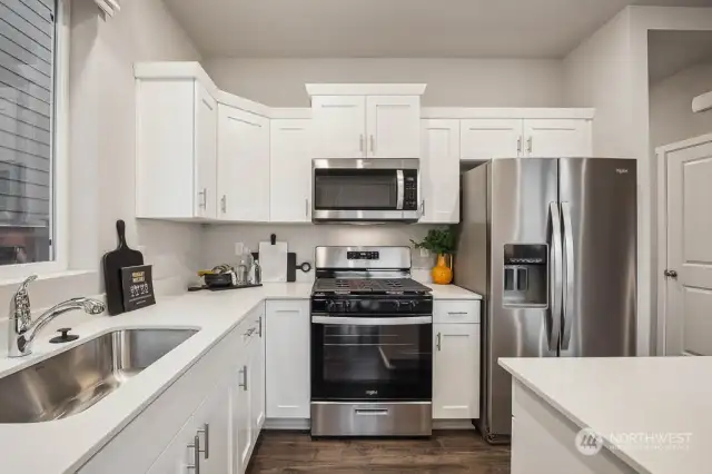 Fridge is an Optional feature.Photo is representational. Actual home is under construction. Colors, details and finishes will vary. See site agent for details.