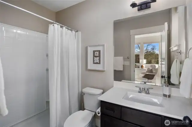 Entry Level Bath