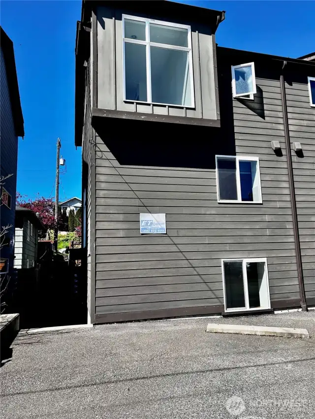 Corner Unit, assigned parking