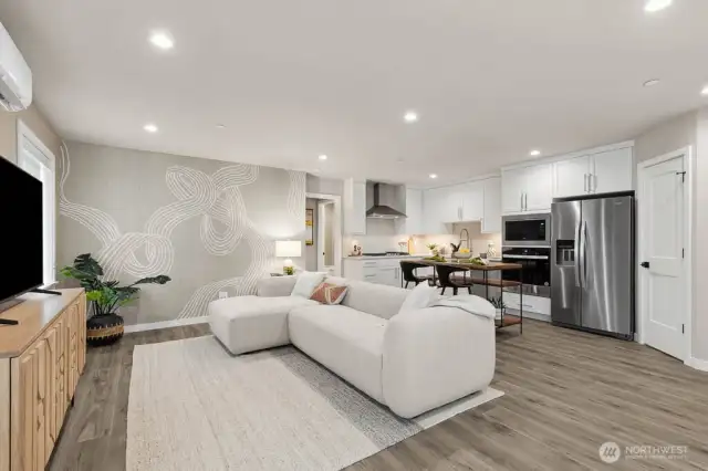 ADU w/ Spacious living & open Kitchen.  Includes separate garage & entry.