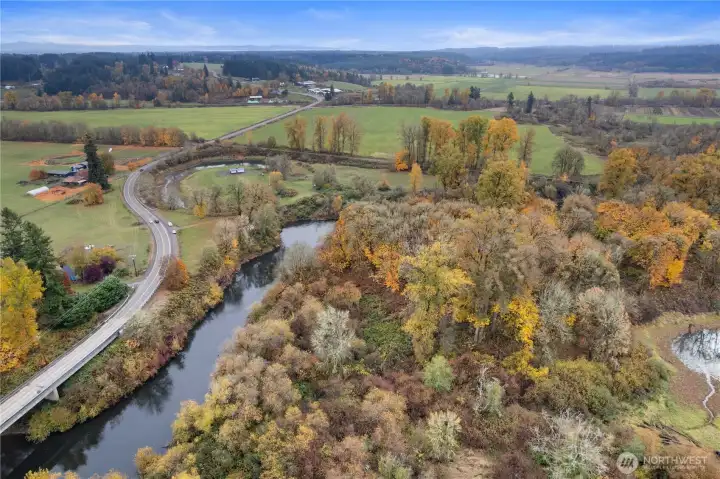 Tranquil setting surrounded by lush natural beauty.