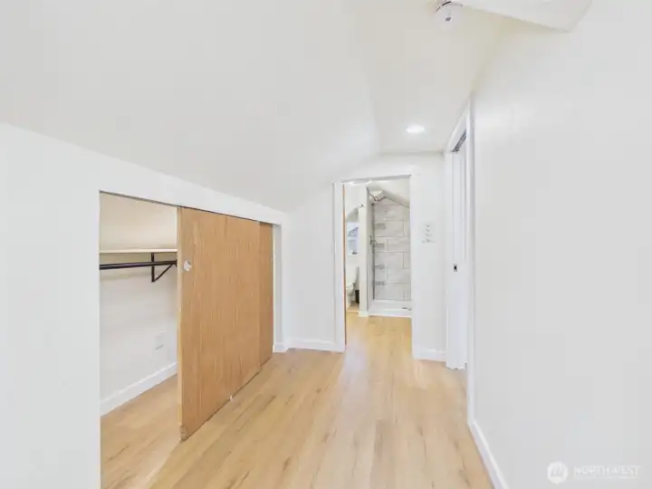 The closiet has a light and switch!