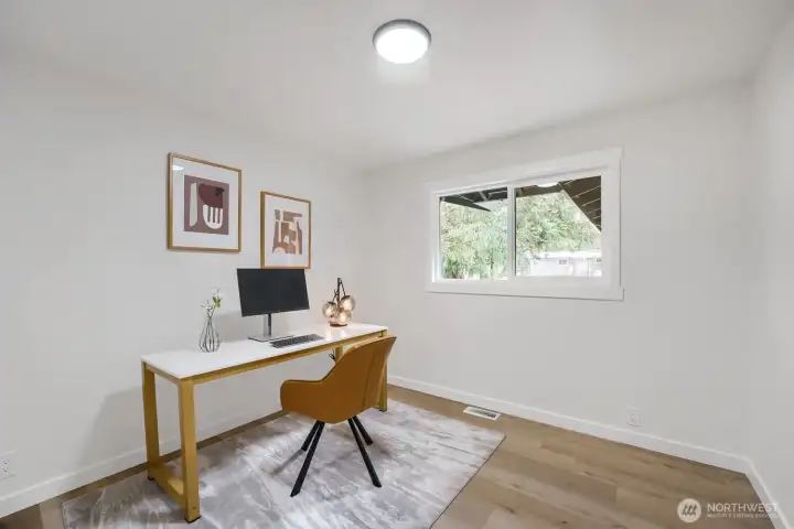 2nd Bed upstairs