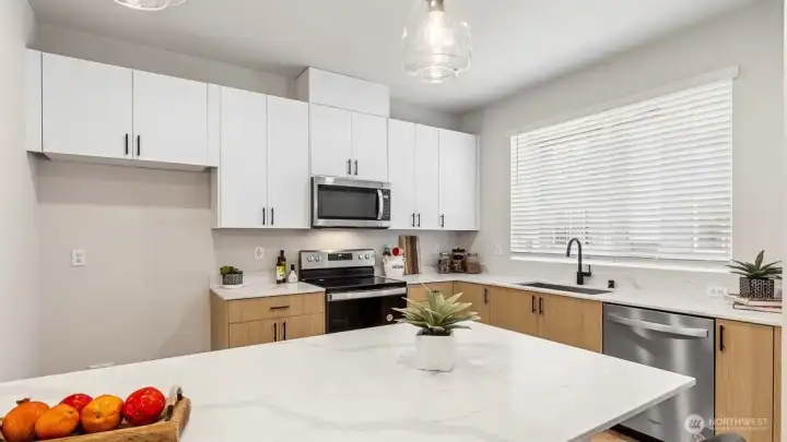 Photos are for representation only.  Features, colors and selections may differ from photograph. See site agent for details.