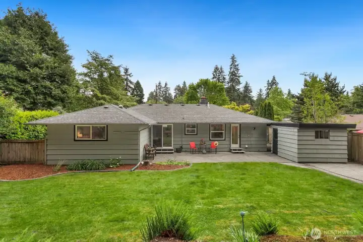 Workshop in the backyard is ideal for projects and storage.