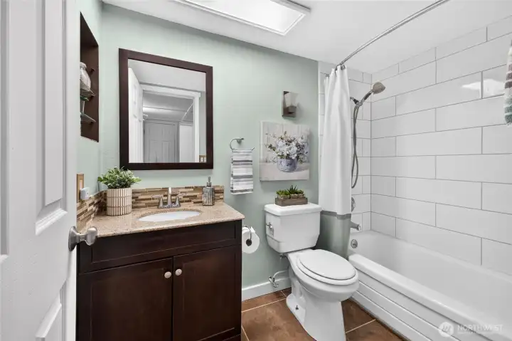 Upstairs guest bath. Upstairs guest bath.