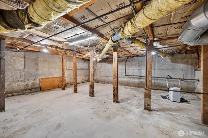 Unfinished basement provides ample storage or other possible uses. Unfinished basement provides ample storage or other possible uses.