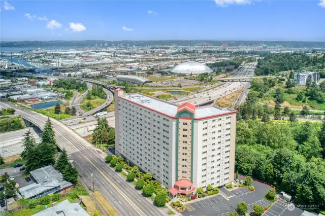 Pacific Tower!!  High rise condo in Tacoma with Mountain view, Water view, City view and Teritorial view